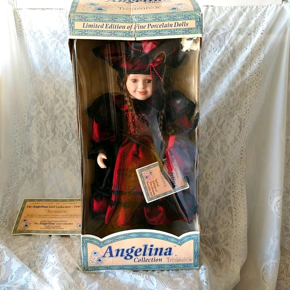 Vintage 2001 Angelina Collection by Timeless Treas